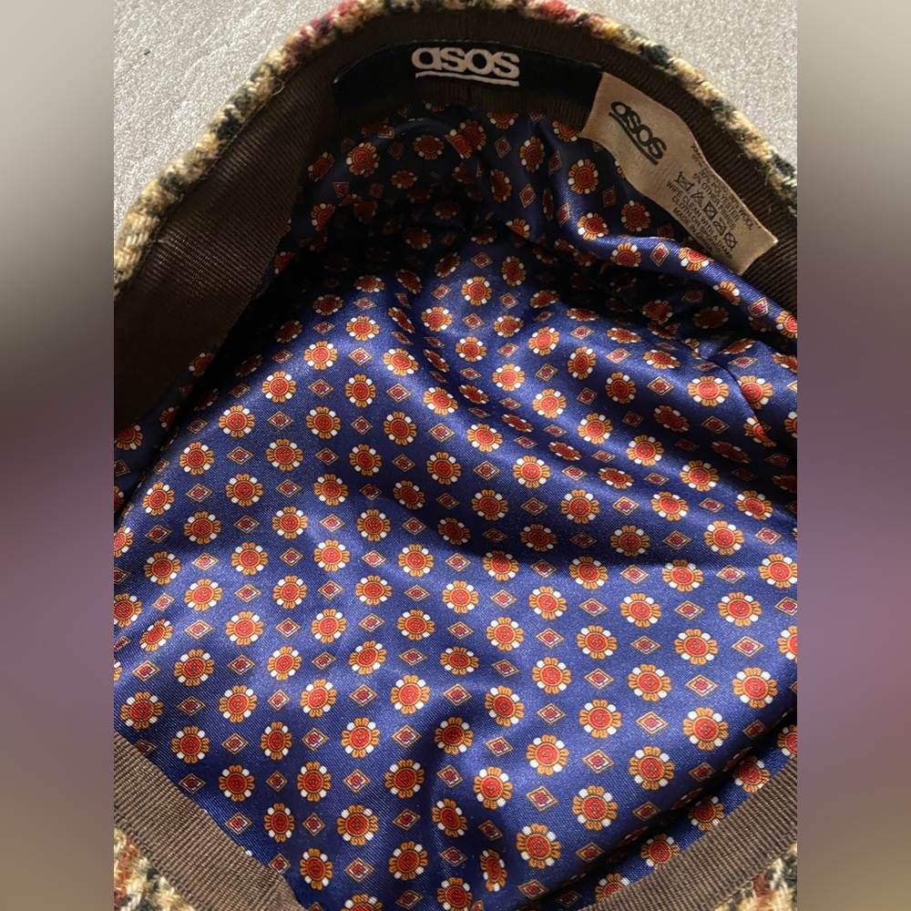 ASOS Collection Tweed Flat Cap - Picture 7 of 8